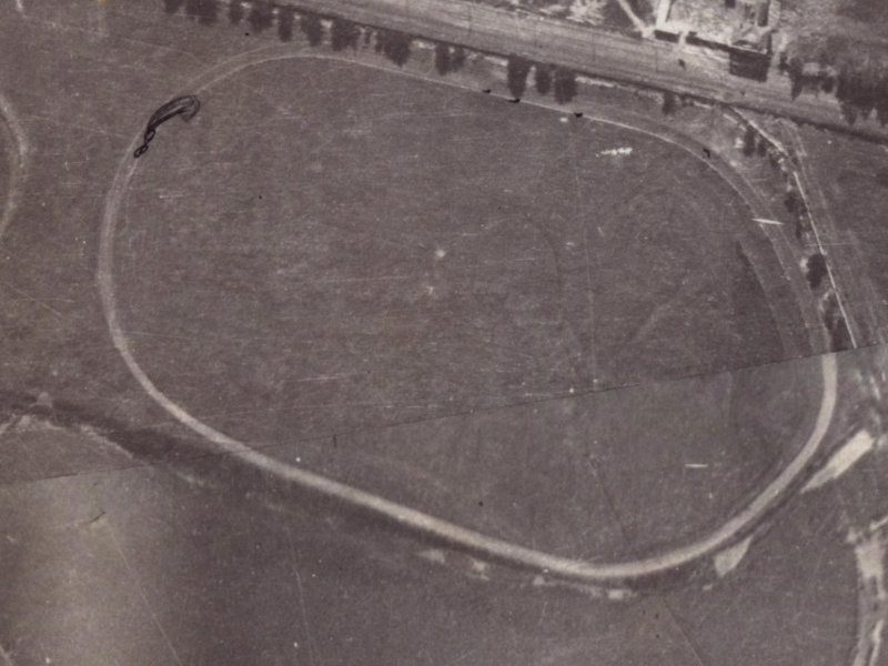 14a Settlers Crescent from the air, 1925-1929