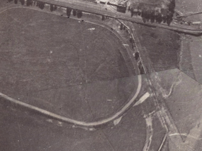 9 Settlers Crescent from the air, 1925-1929