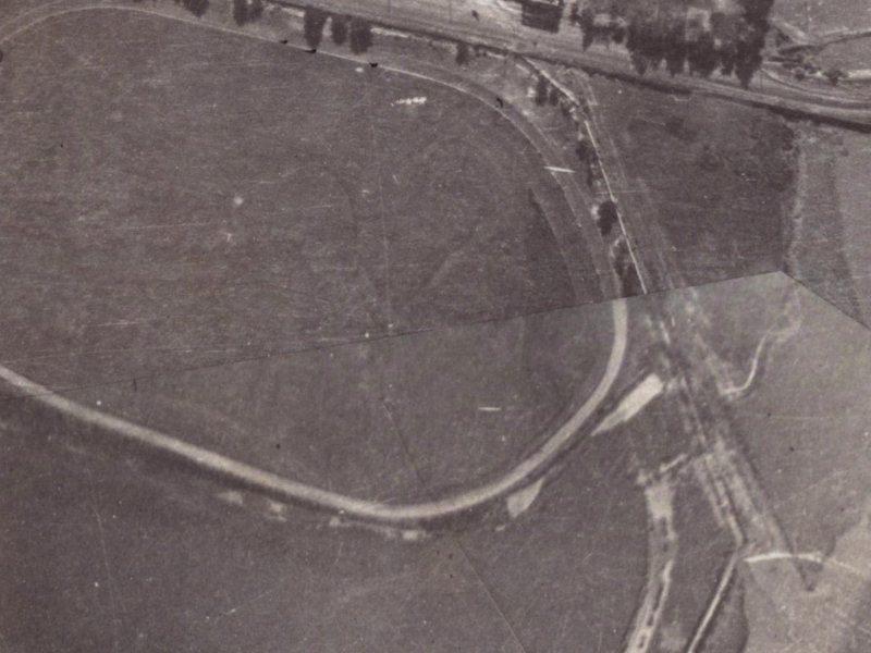 11F Settlers Crescent from the air, 1925-1929