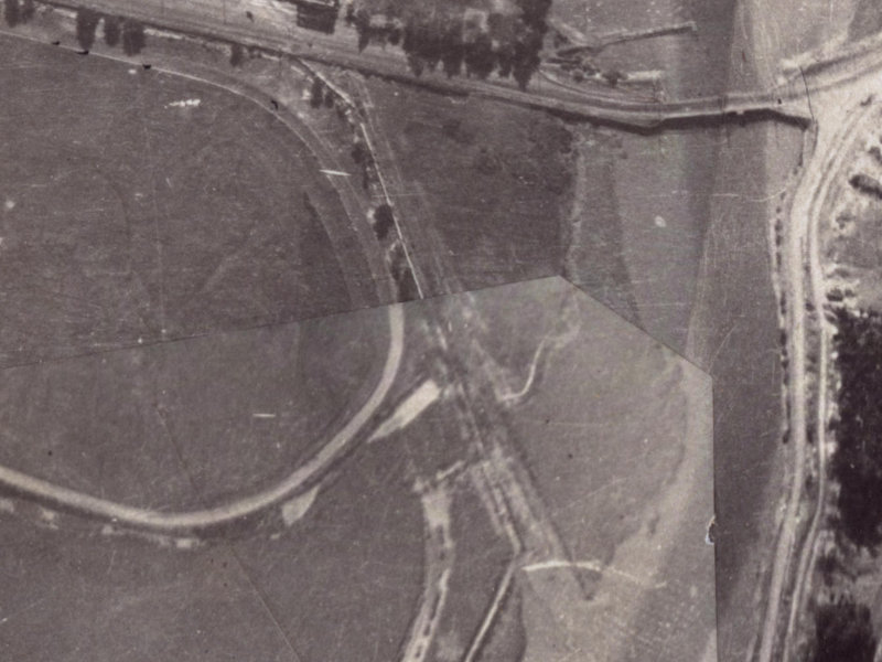 32 Settlers Crescent from the air, 1925-1929