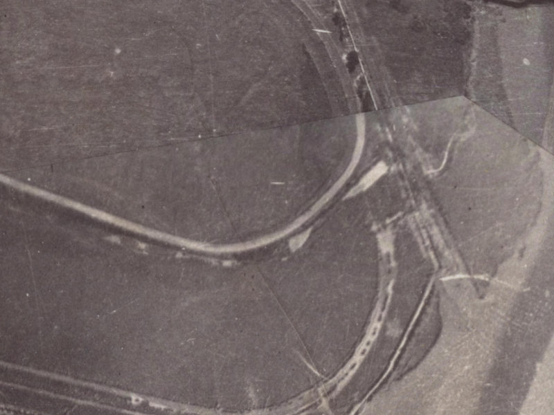 24 Settlers Crescent from the air, 1925-1929