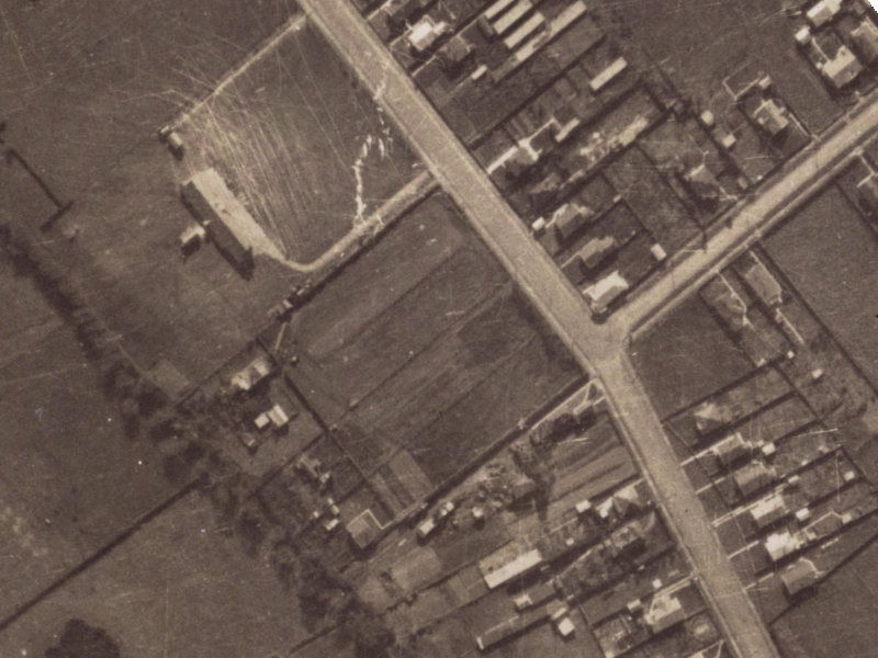 30 Hennessy Place from the air, 1925-1929