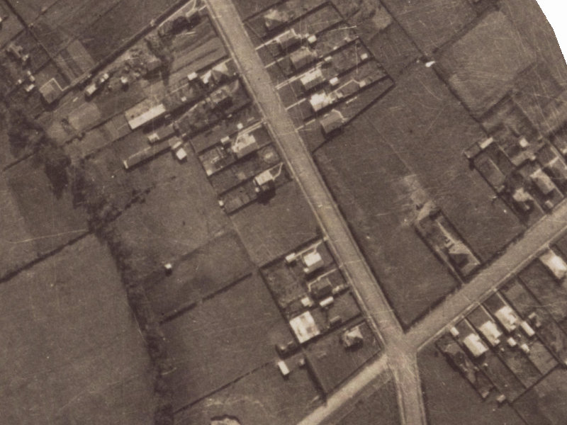 111 Lyttelton Street from the air, 1925-1929