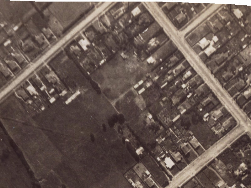 110 Stanbury Avenue from the air, 1925-1929