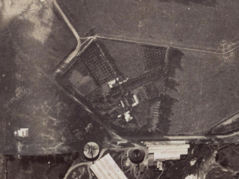 4 Lucienne Place from the air, 1925-1929