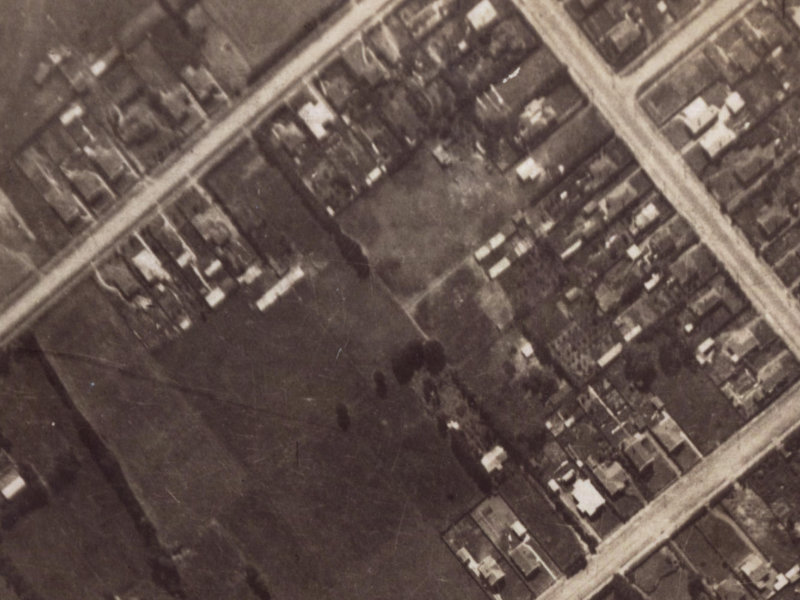 117 Stanbury Avenue from the air, 1925-1929