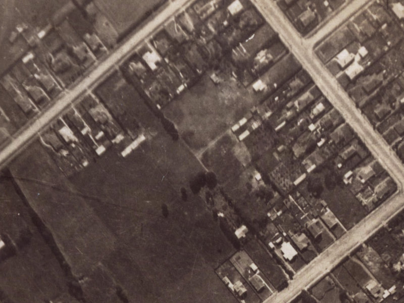104 Stanbury Avenue from the air, 1925-1929