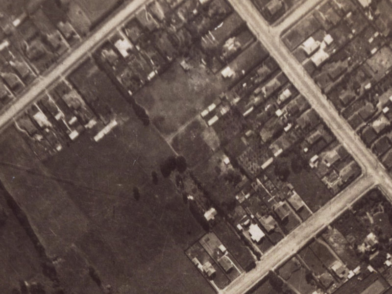 108 Stanbury Avenue from the air, 1925-1929