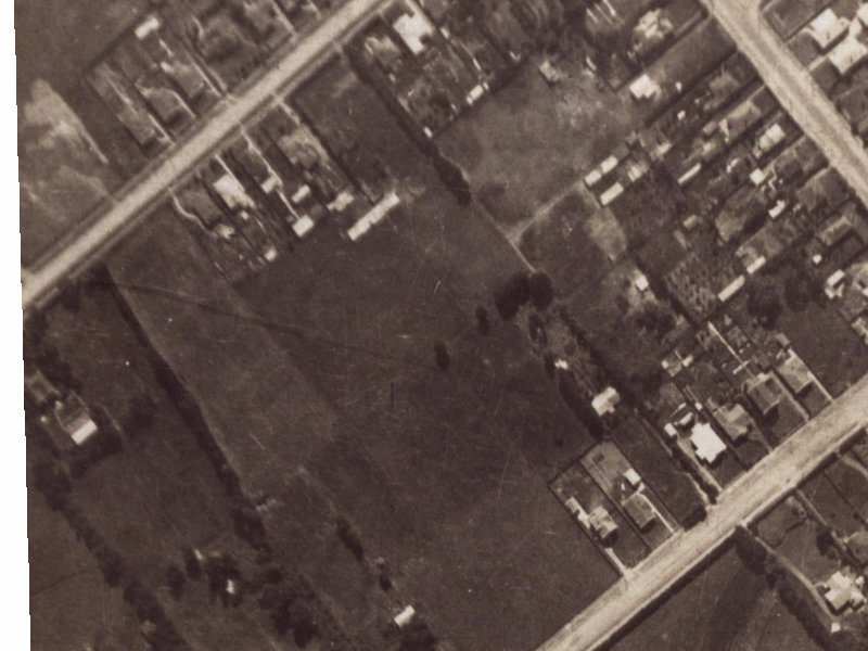 107 Stanbury Avenue from the air, 1925-1929
