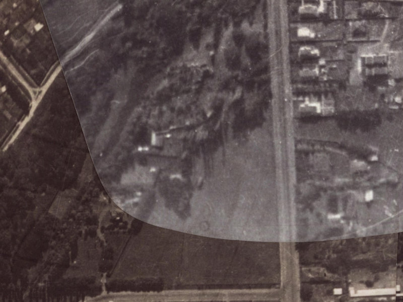 7 Nutfield Lane from the air, 1925-1929