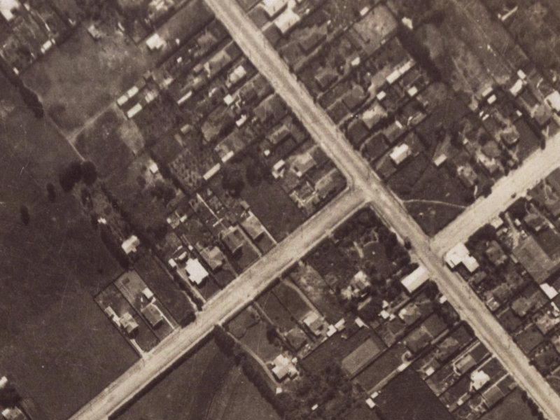 153 Rose Street from the air, 1925-1929