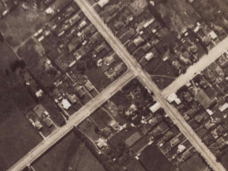 190 Rose Street from the air, 1925-1929