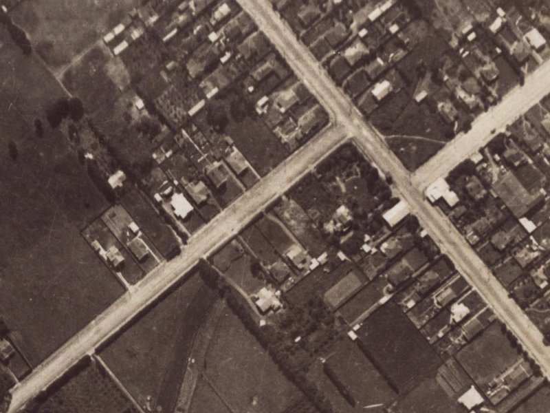 186 Rose Street from the air, 1925-1929