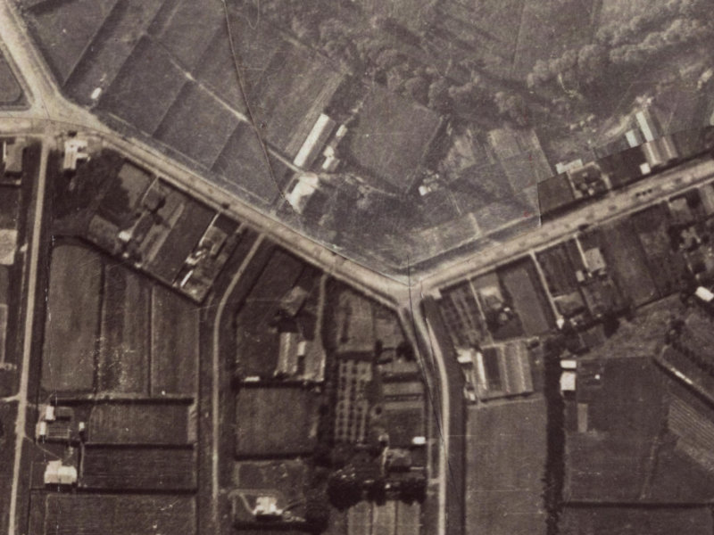 248-250 Centaurus Road from the air, 1925-1929