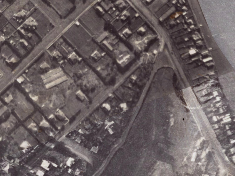 5 Moncks Spur Road from the air, 1925-1929