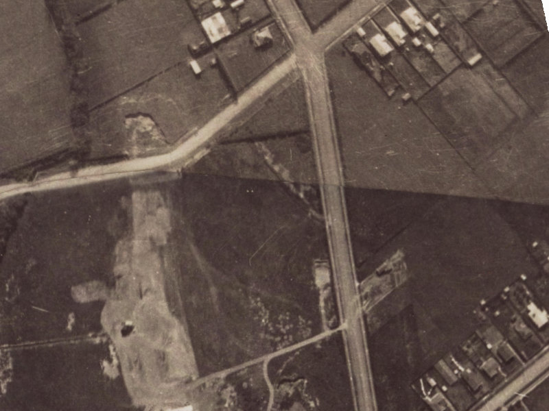 27 Glue Place from the air, 1925-1929