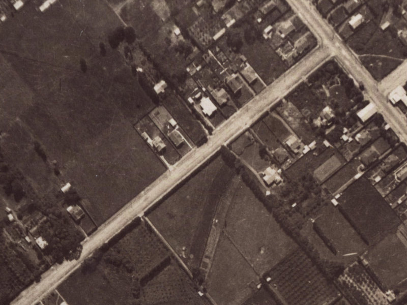 176 Rose Street from the air, 1925-1929