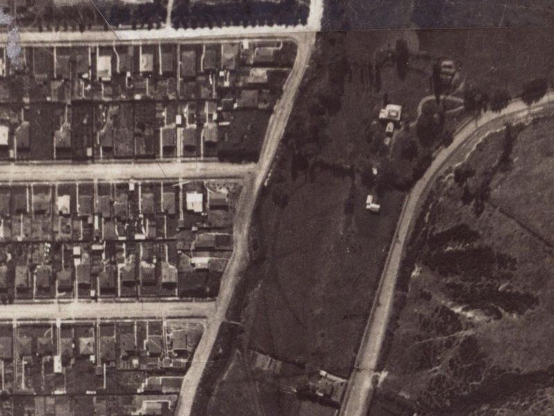 28 Palatine Terrace from the air, 1925-1929