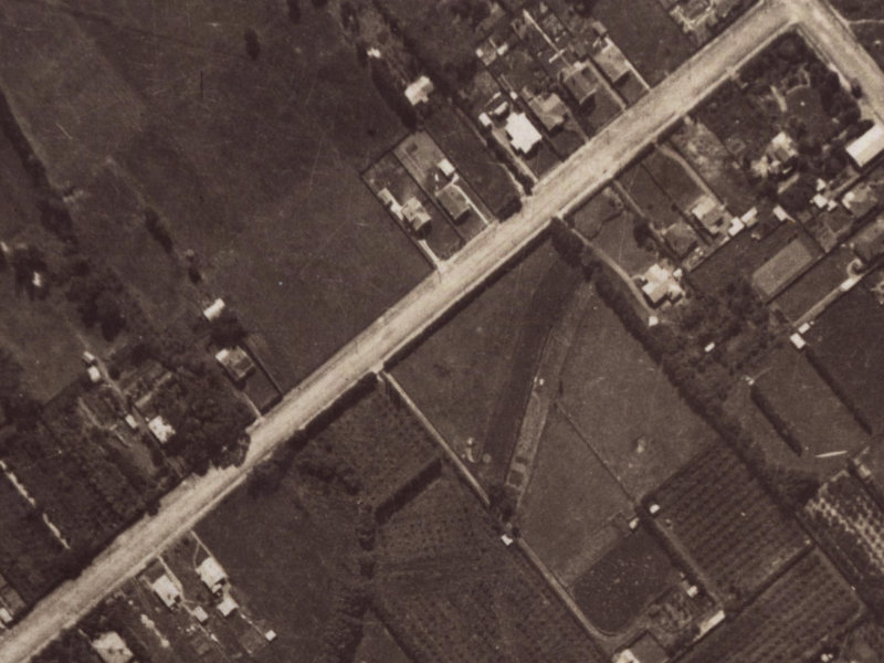 168 Rose Street from the air, 1925-1929
