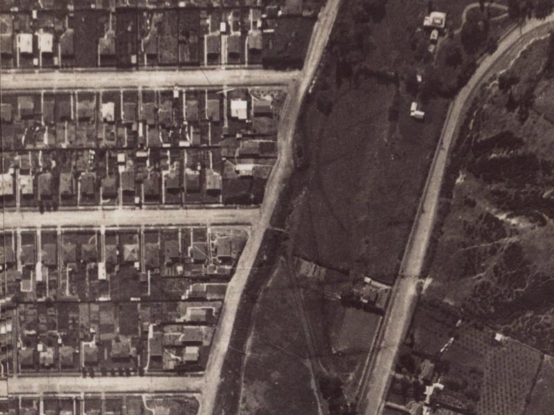 135 Eastern Terrace from the air, 1925-1929