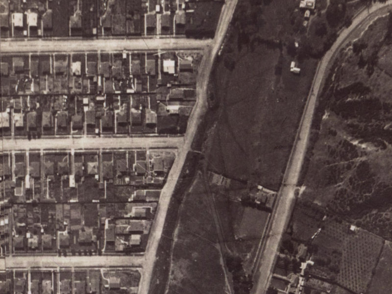 119 Malcolm Avenue from the air, 1925-1929