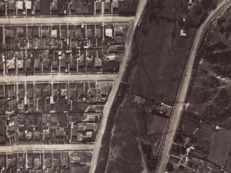 129 Eastern Terrace from the air, 1925-1929