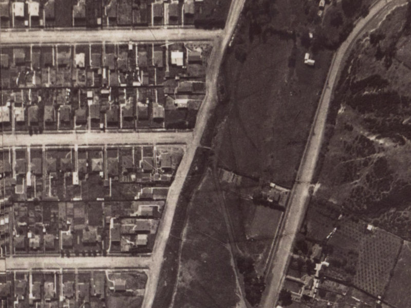 121 Eastern Terrace from the air, 1925-1929