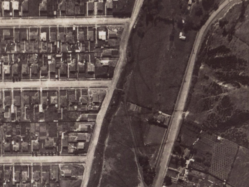 133 Eastern Terrace from the air, 1925-1929