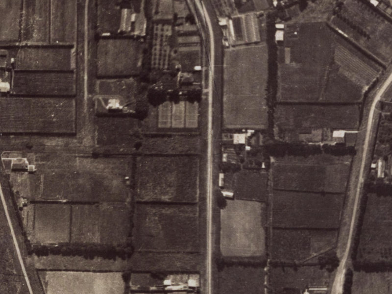 16a Roscoe Street from the air, 1925-1929