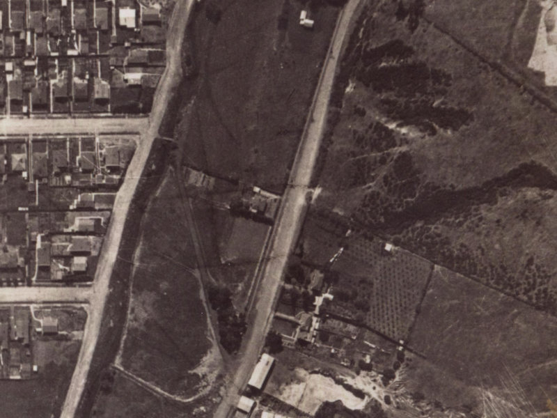 113 Centaurus Road from the air, 1925-1929