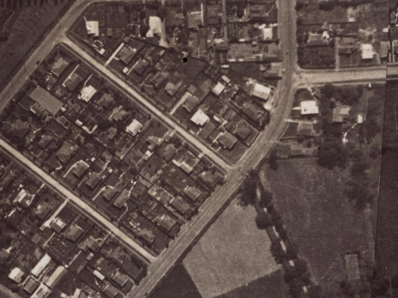 1B 1B from the air, 1925-1929