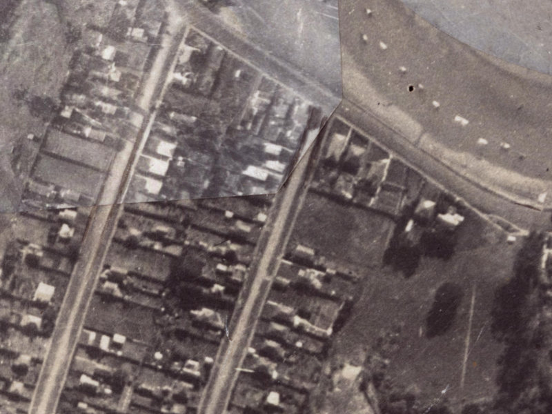 8 Bay View Road from the air, 1925-1929