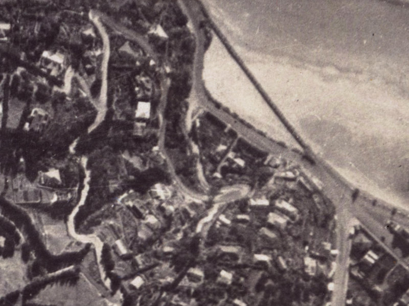 7–19 Clifton Terrace from the air, 1925-1929
