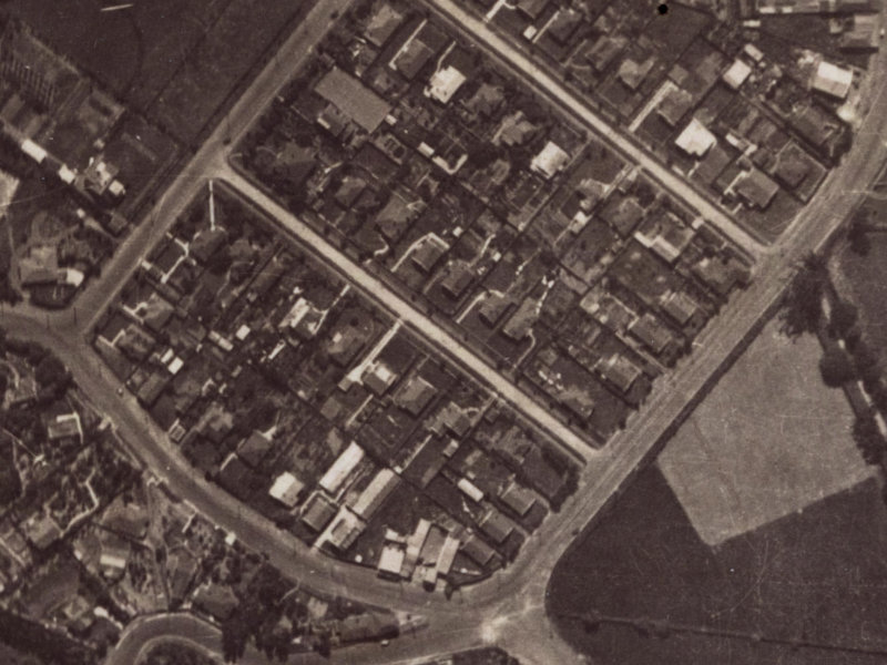 4B Woodbridge Road from the air, 1925-1929
