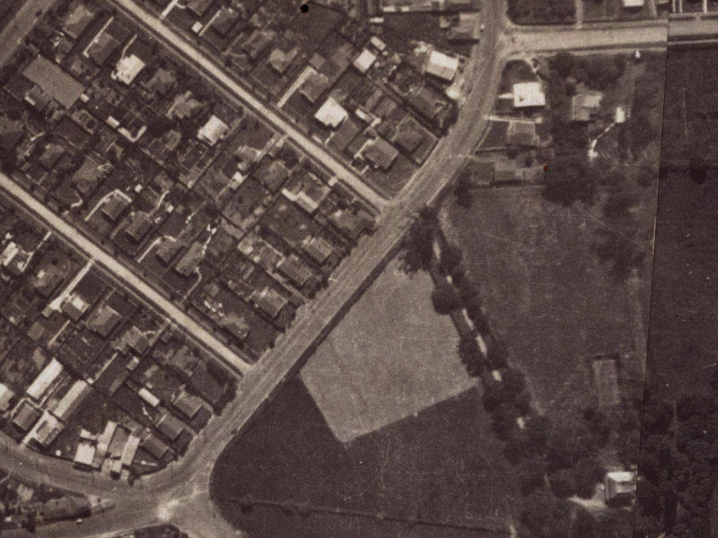 15 Colombo Street from the air, 1925-1929