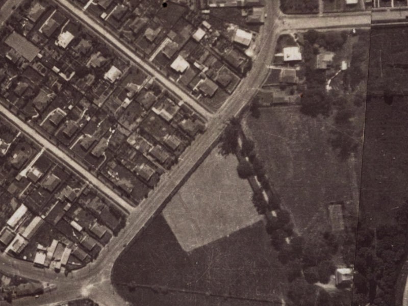 11-19 Colombo Street from the air, 1925-1929