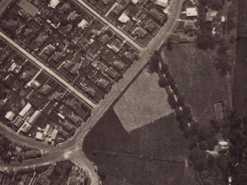 22 Colombo Street from the air, 1925-1929