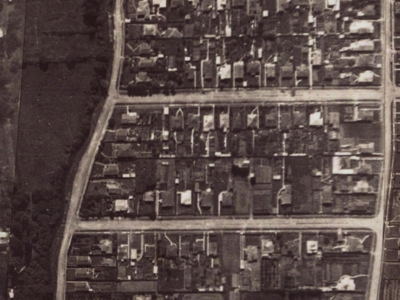 77 Birdwood Avenue from the air, 1925-1929