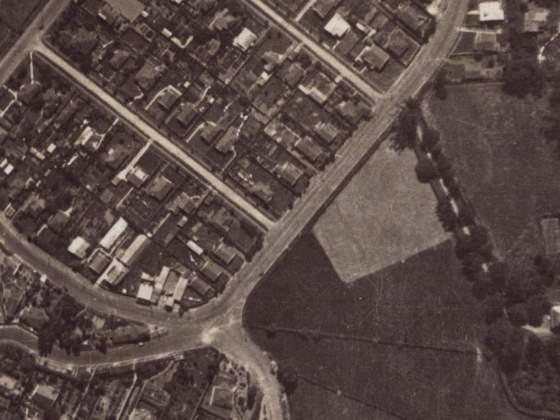 9 Colombo Street from the air, 1925-1929