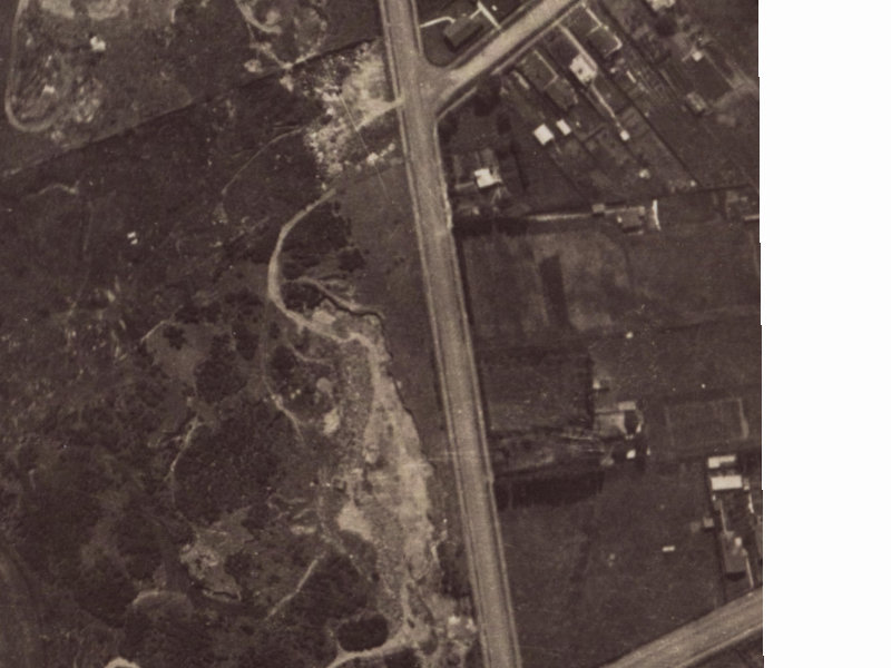 30 Lyttelton Street from the air, 1925-1929
