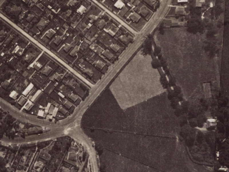 28–38 Remuera Avenue from the air, 1925-1929