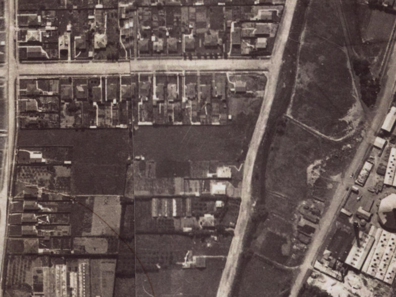 78 Birdwood Avenue from the air, 1925-1929