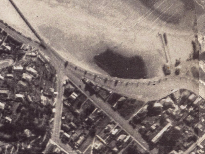 25–27 Esplanade from the air, 1925-1929