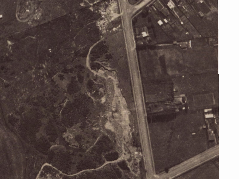 23 Lyttelton Street from the air, 1925-1929