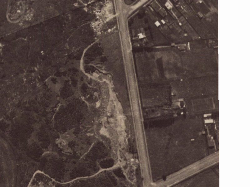 24 Lyttelton Street from the air, 1925-1929