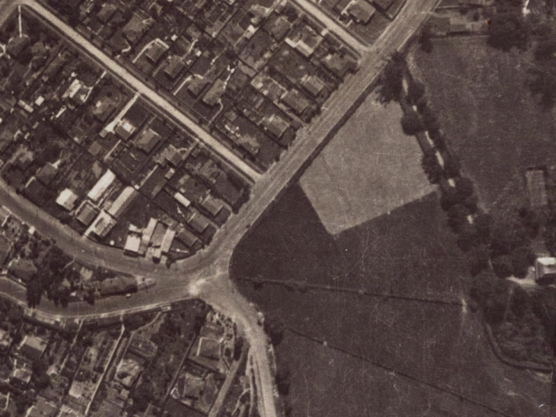 12 Colombo Street from the air, 1925-1929
