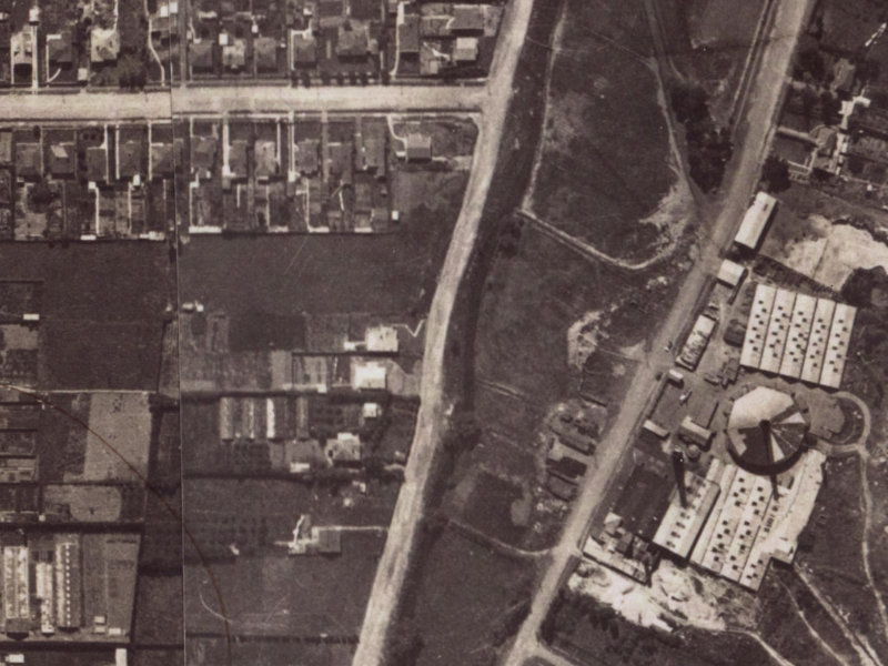 89 Eastern Terrace from the air, 1925-1929