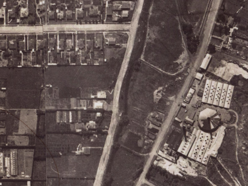 5 Palatine Terrace from the air, 1925-1929