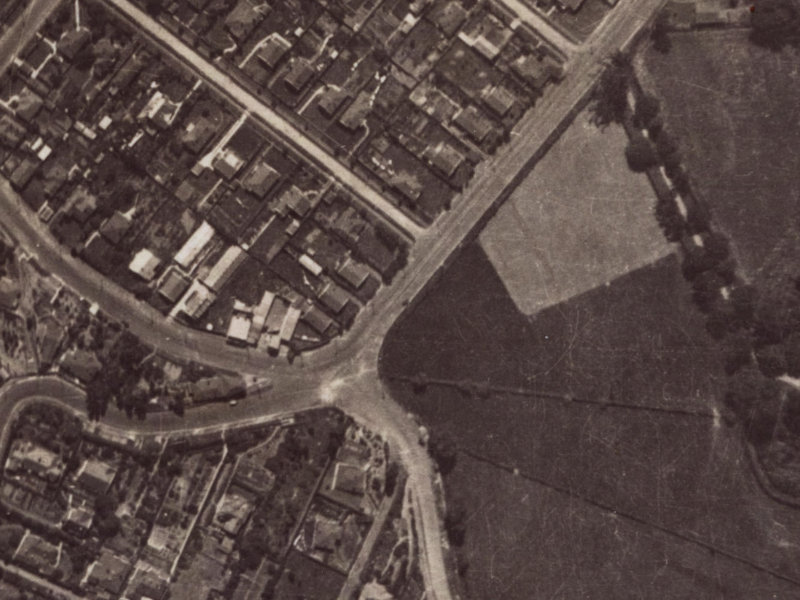 4 Colombo Street from the air, 1925-1929