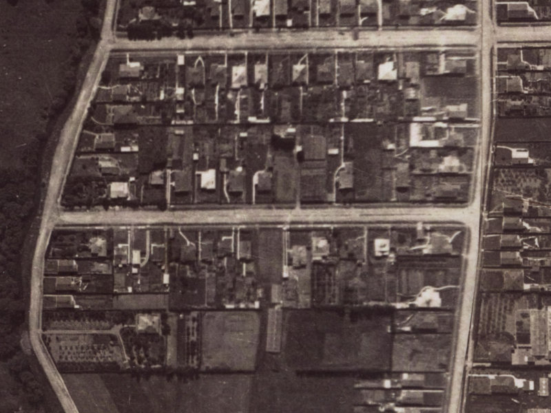 27 Riverview Street from the air, 1925-1929